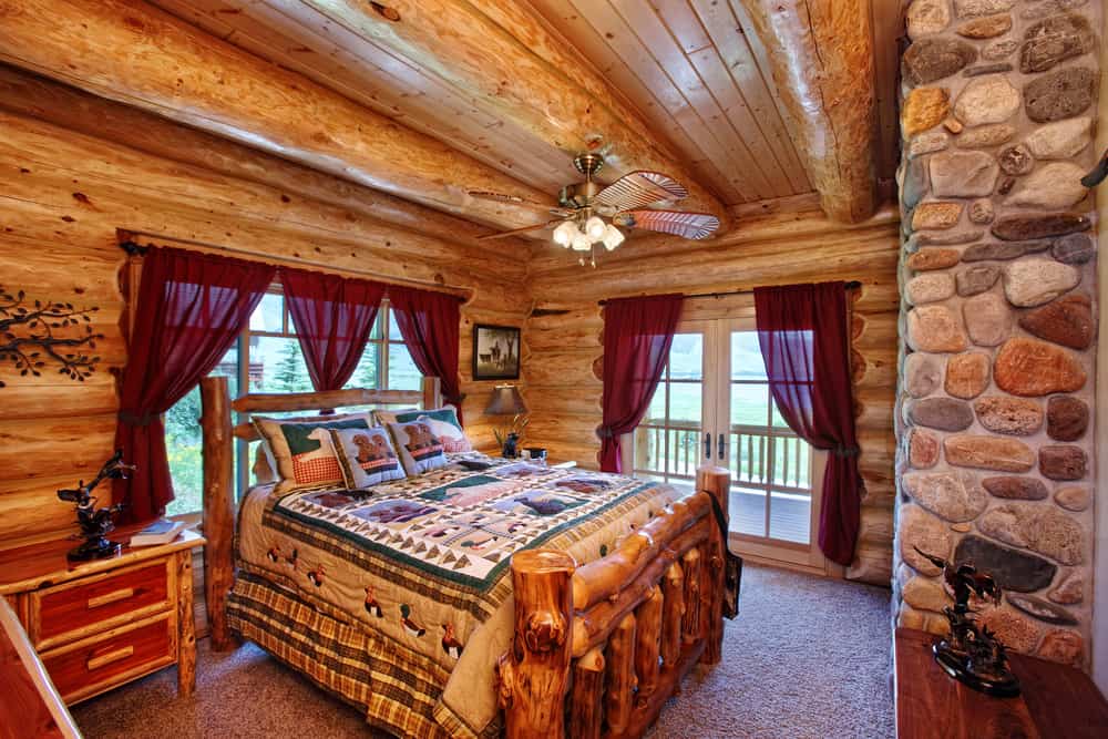 Cabin Or Log House Rustic Bedroom Ideas 2