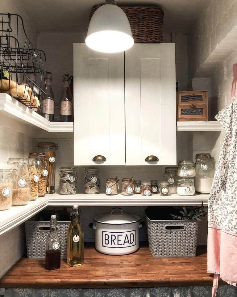 Clever Small Pantry Ideas For Maximizing Storage And Efficiency