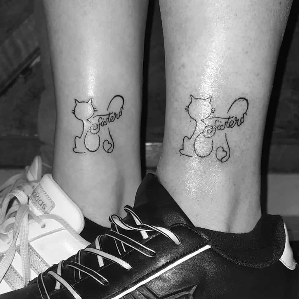 cat-ankle-heart-sister-tattoo-inkme.licia