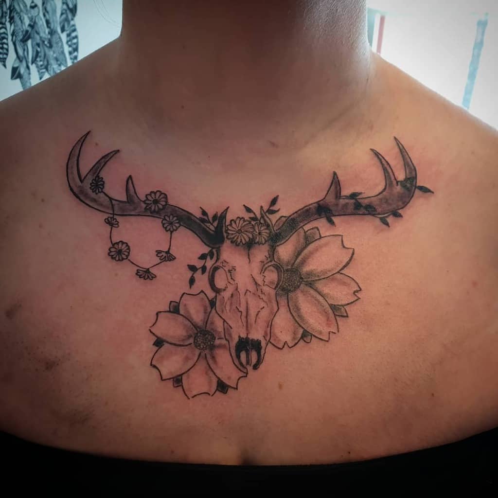 chest deer skull tattoo hennasink