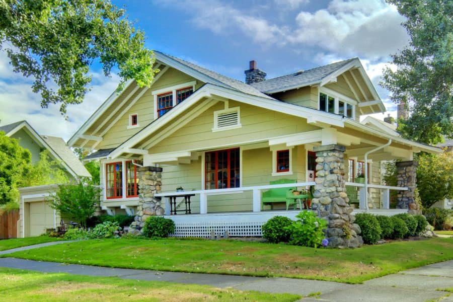 classic craftsman style house 