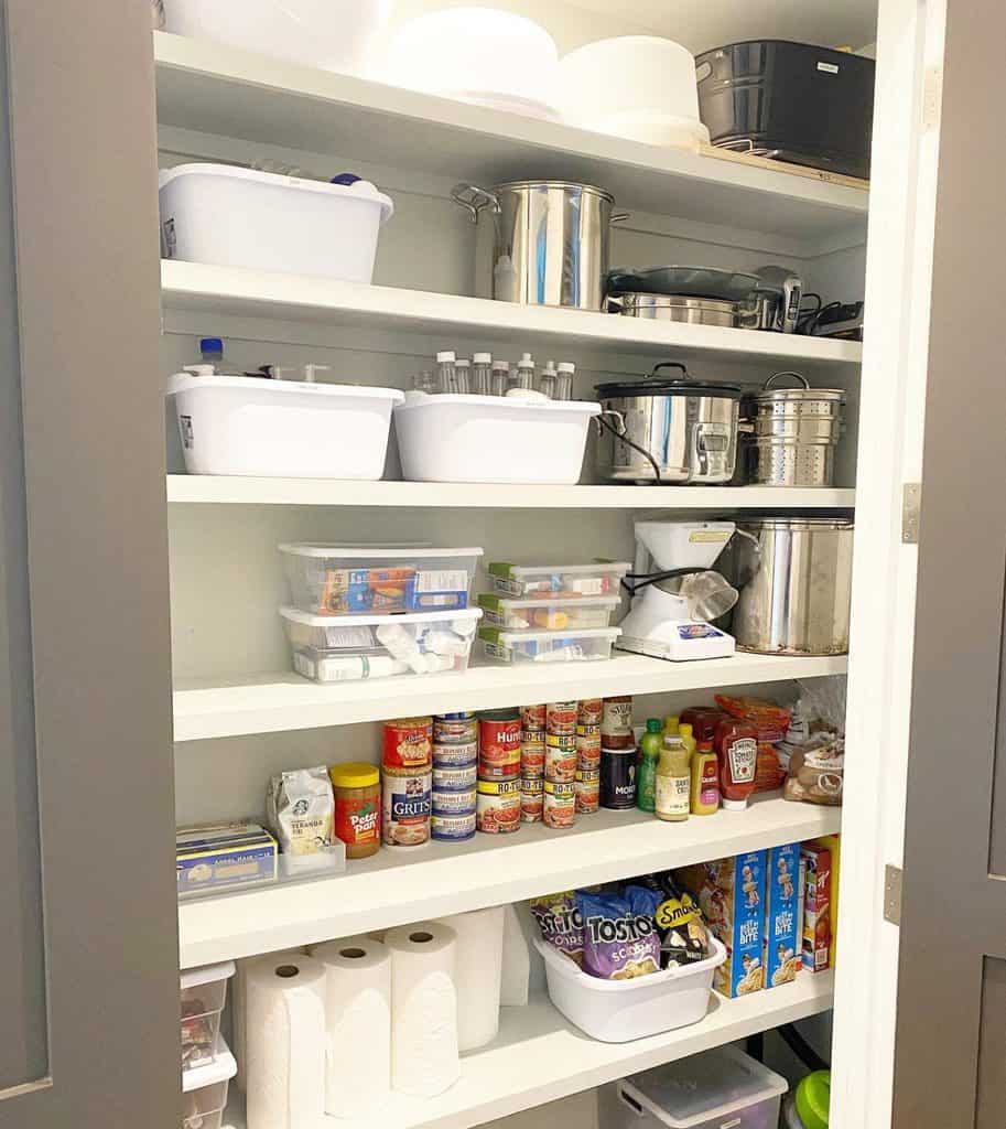 60 Small Pantry Ideas to Transform Your Storage in 2024