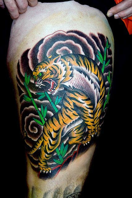 Clouds Japanese Tiger Mens Thigh Tattoos