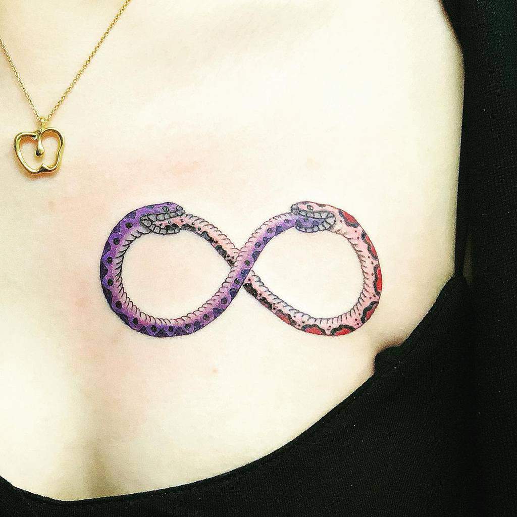 colored-snakes-eating-tails-animal-infinity-tattoo