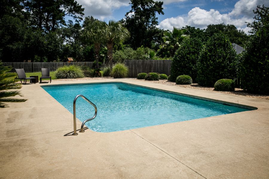 Concrete Pool Deck Ideas 2