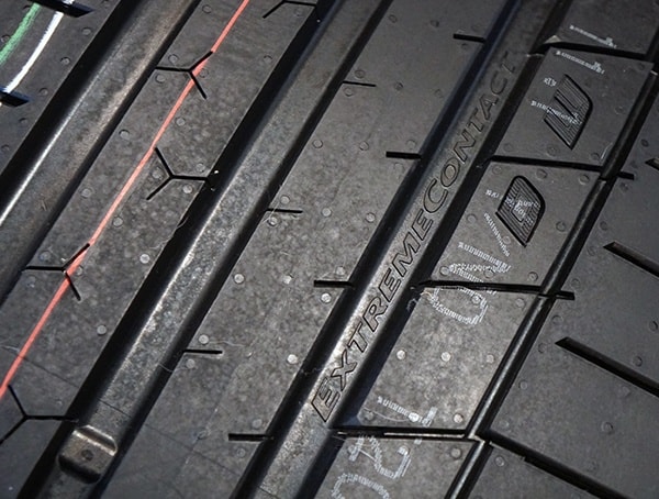 Continental Extremecontact Sport Tire Tread