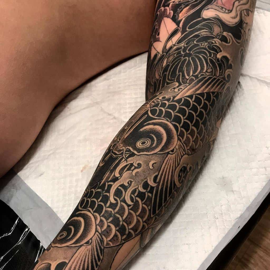 cool black arm tattoo tattooist_hare
