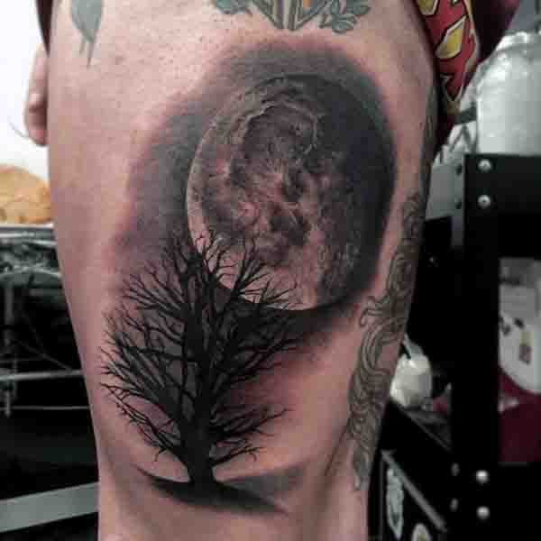 Inked on Twitter Haunted sun and moon tattoos by IG heukdo   httpstco9QPJCiN29h  Twitter