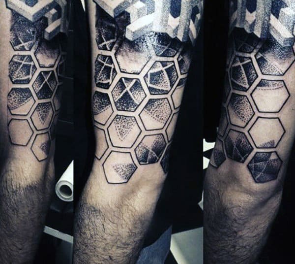 Cool Sacred Geometric Designs For Males On Thigh
