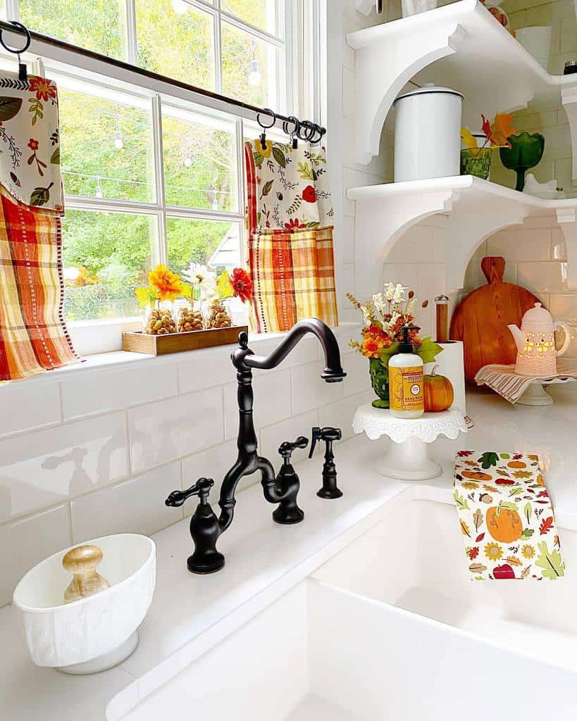 cottage kitchen curtain ideas kozycolonialhome