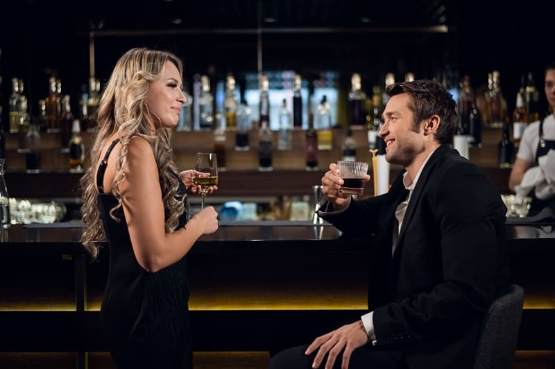 couple drinking at the bar