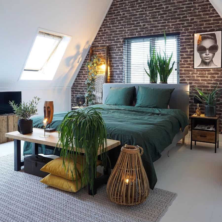 cozy attic bedroom ideas for women industrieelchique