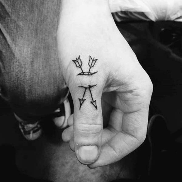 Crossed Arrows Guys Thumb Tattoo Ideas