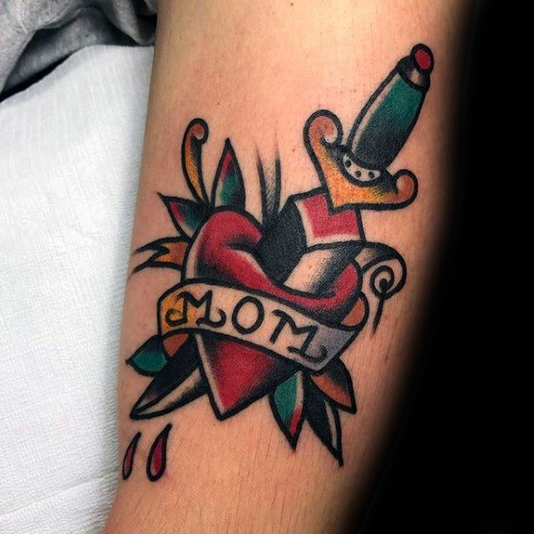 Dagger Through Heart Memorial Manly Traditional Mom Tattoo Design Ideas For Men