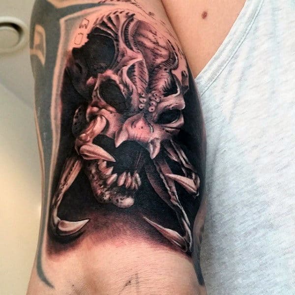 Dark Ink Shaded Alien Vs Predator Mens Tricep Tattoos