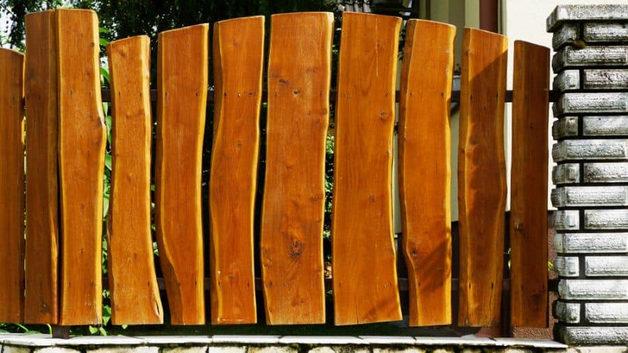 Decorative Wood Fence Ideas (7)