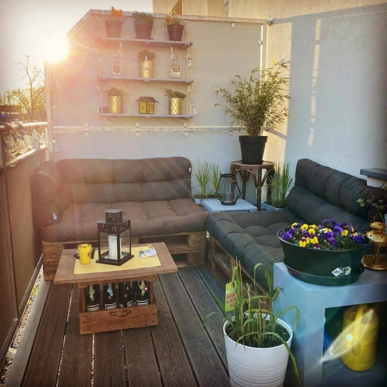 63 Creative Apartment Patio Ideas for Small Spaces in 2024