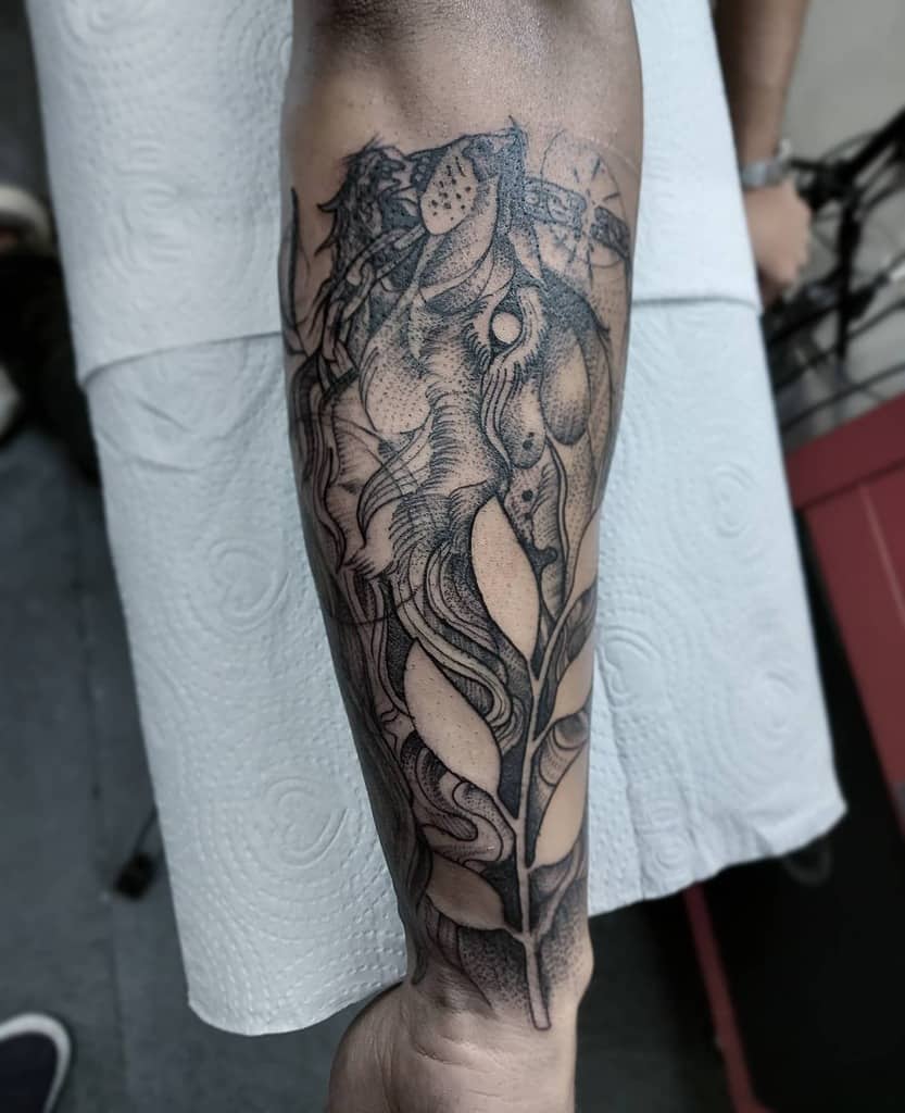 dotwork Norse Wolf Tattoos makarrao_mkr