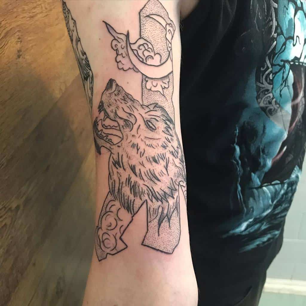dotwork Norse Wolf Tattoos orest_ink