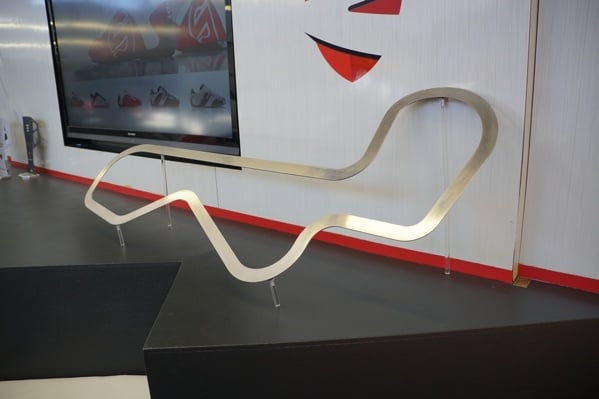 Dream Racing Metal Track Display