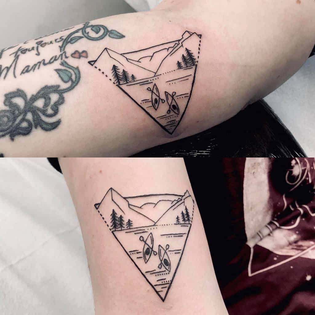edmonton-matching-mother-daughter-tattoo-aces_n_spades_tattoo