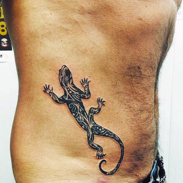 Elegant Black Lizard Tattoos Form Men On Rib Cage Side