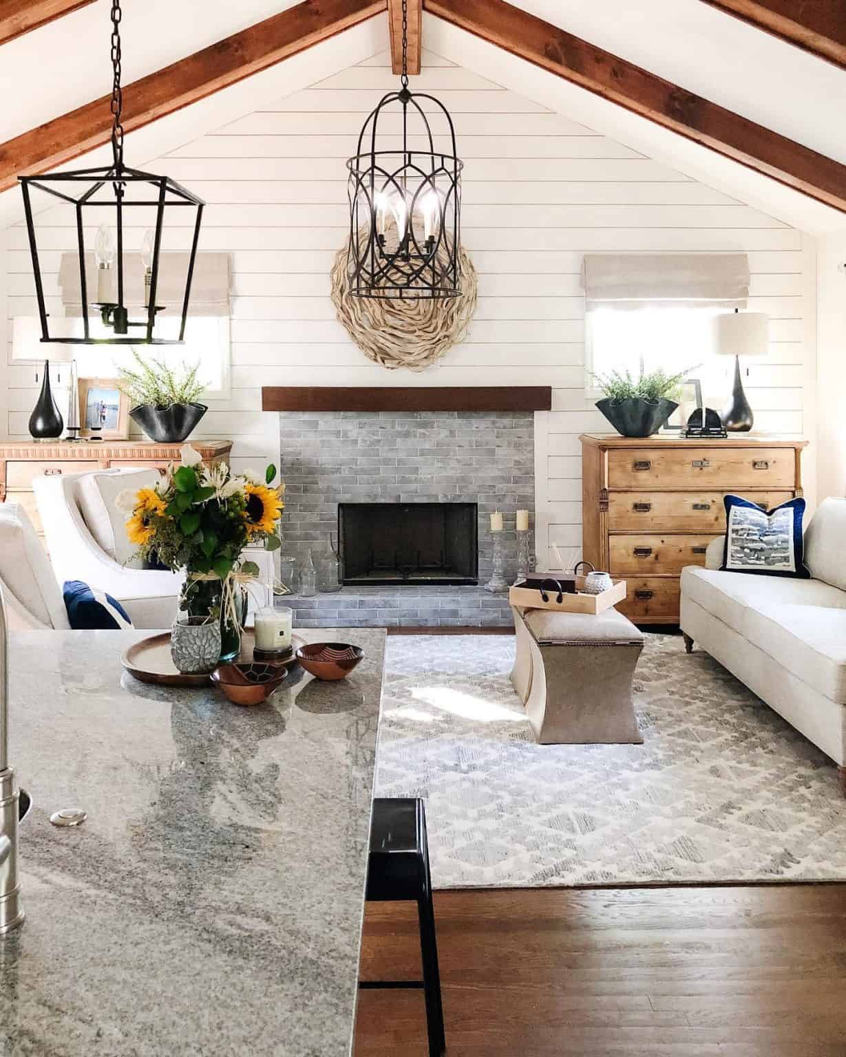 Rustic Farmhouse Interior Design: 10 Must Have Elements For A Cozy Home