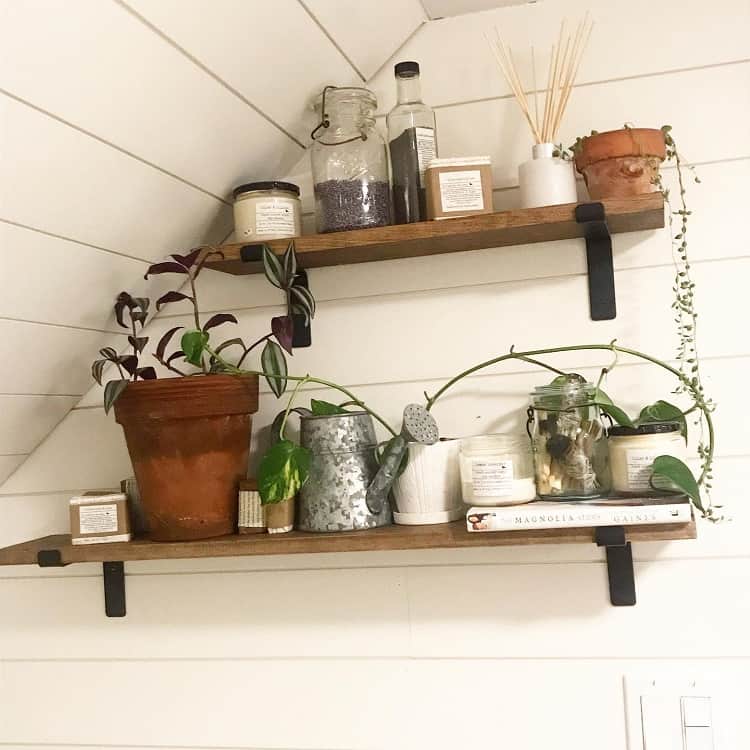 farmhouse bathroom shelf