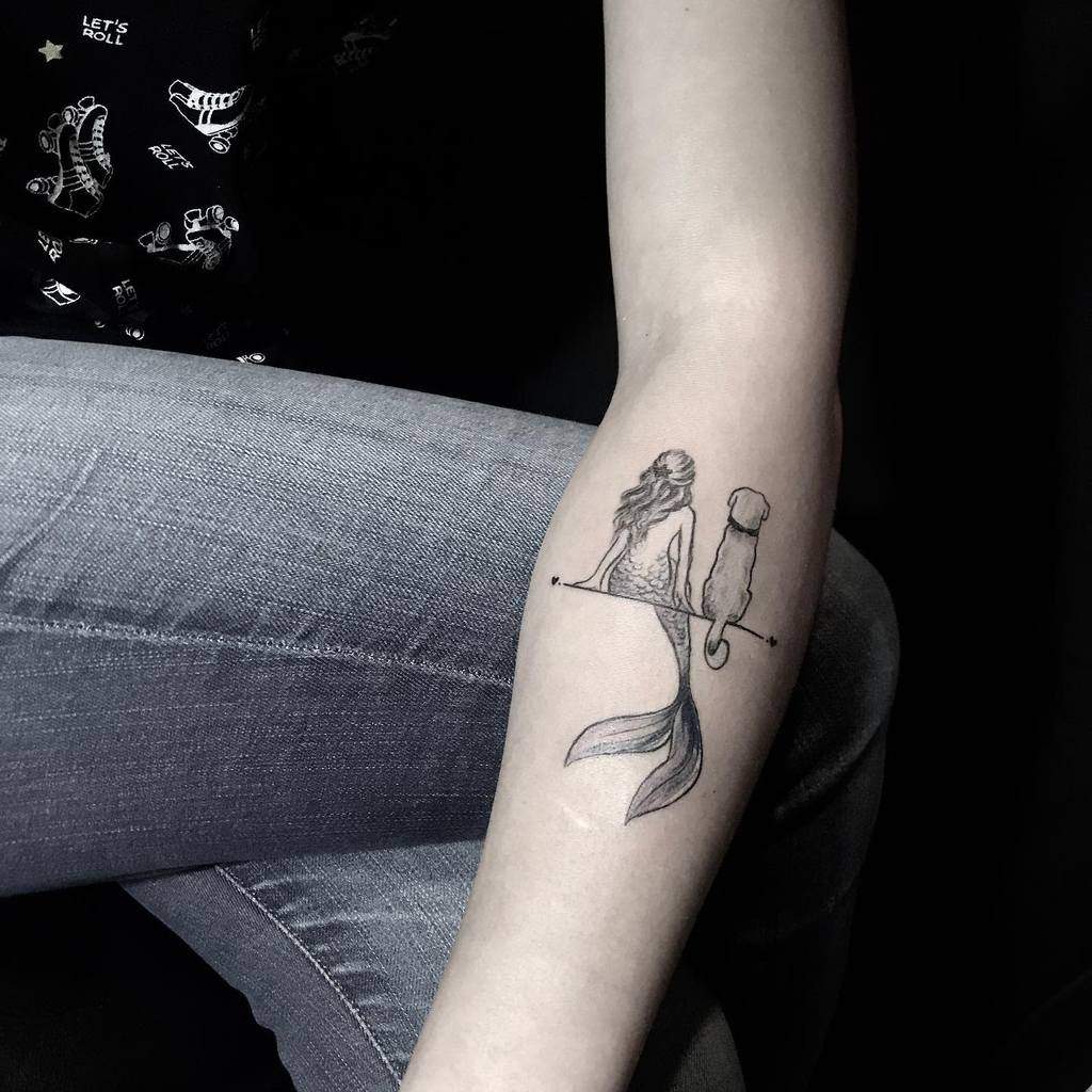 28 Cool Small Tattoos for Women in 2023  Saved Tattoo