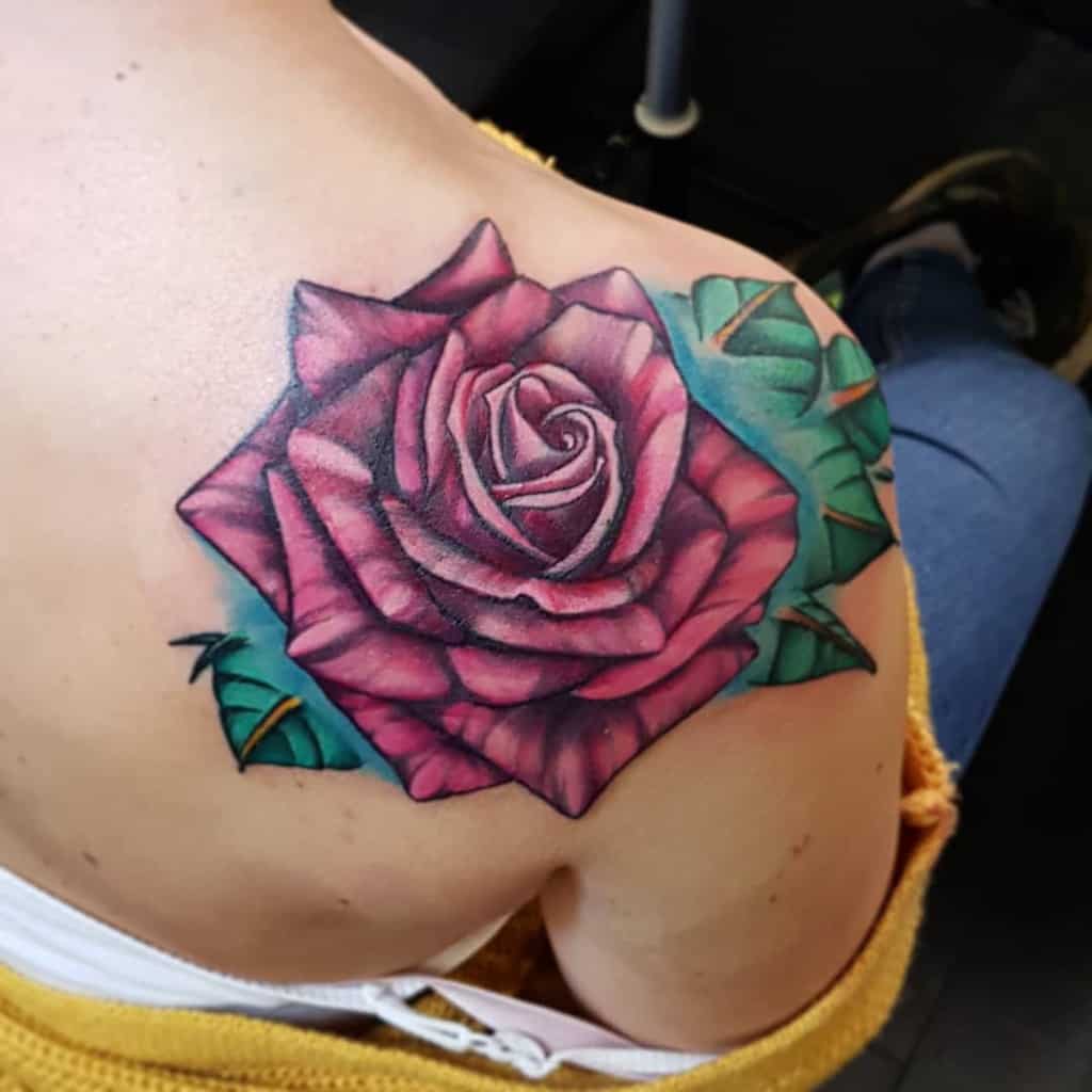 feminine rose shoulder tattoos alecsmack