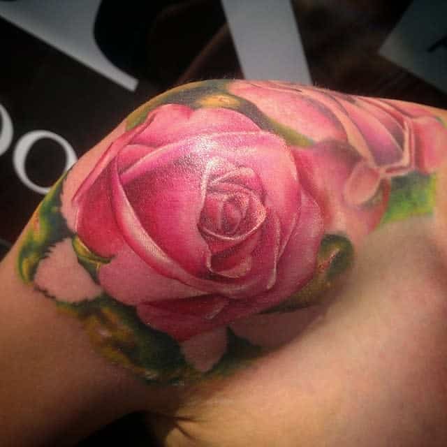 feminine rose shoulder tattoos electro_ink_tattoo