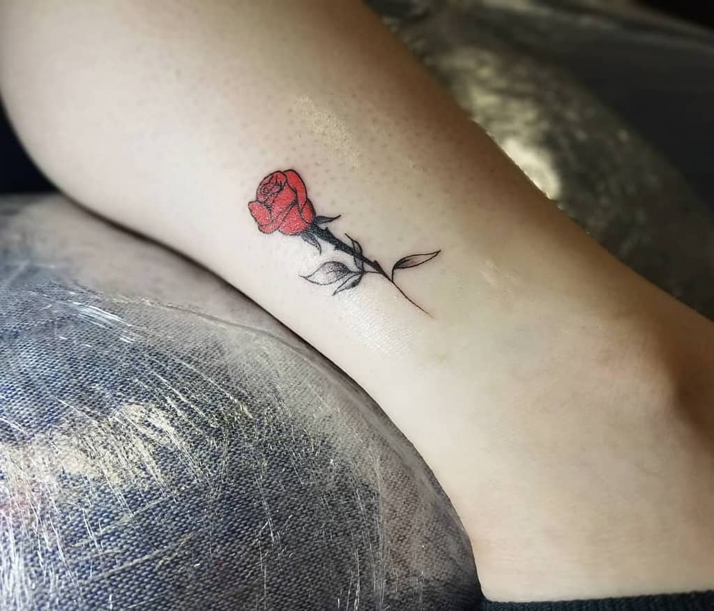 feminine tiny rose tattoos kensuke_tattoo