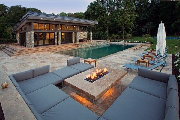 Fire Pit Ideas For Small Backyard