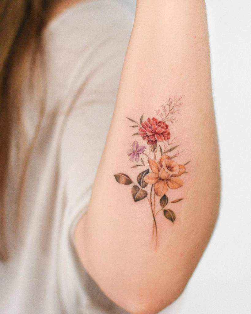 Minimalist Simple Carnation Flower Tattoo - canvas-point