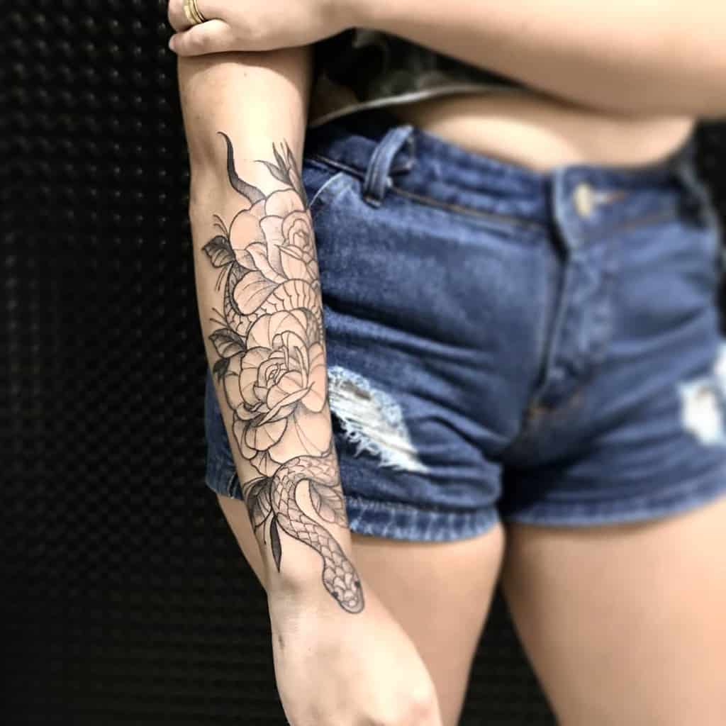 flower snake arm tattoo vitorlordestattoo