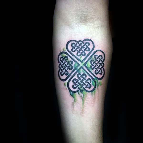 Four Leaf Clover With Green Watercolor Deisgn And Black Knots Guys Irish Tattoos