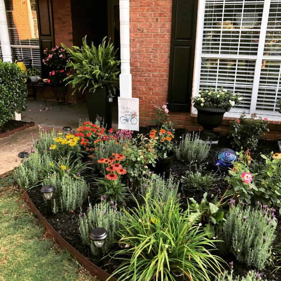 frontyard flower bed ideas plants_are_life_2020