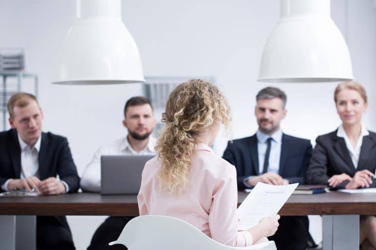 27 Funny Job Interview Stories You Won't Believe Are True