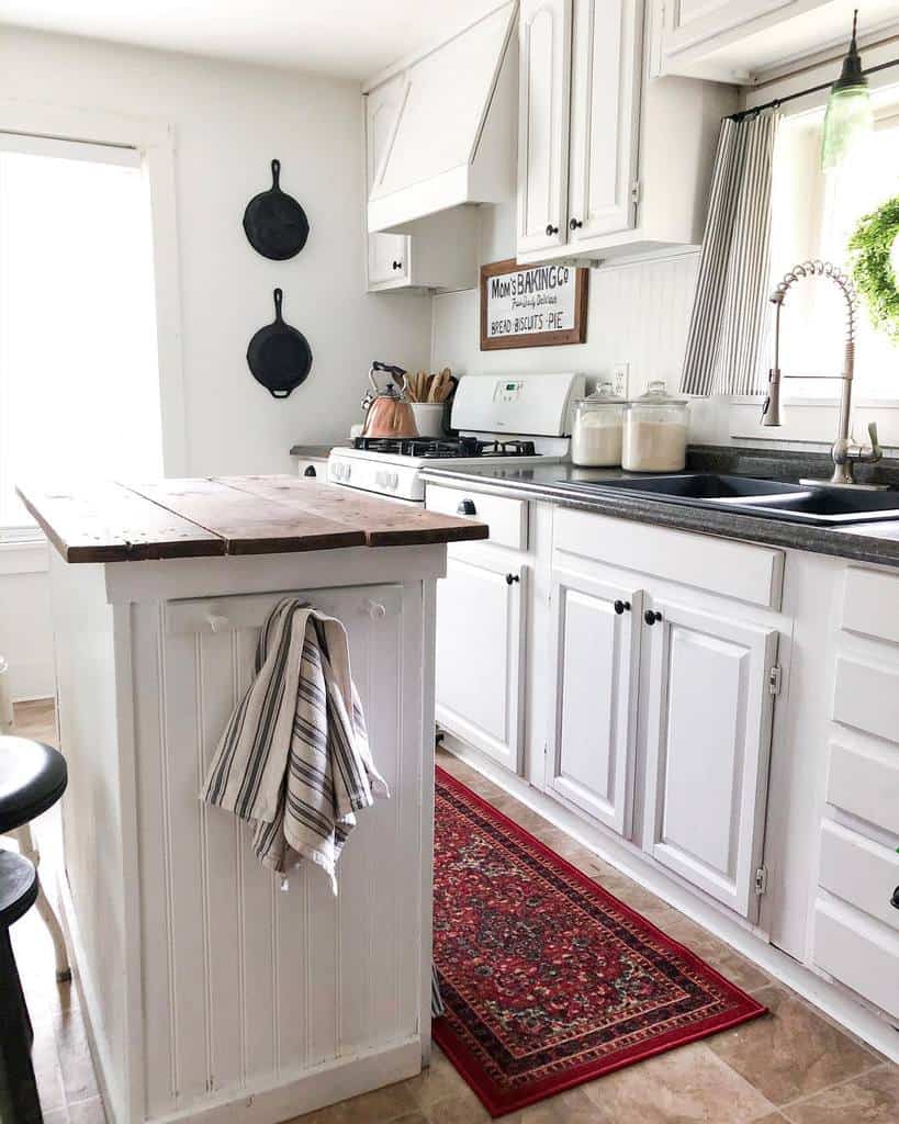 98 Farmhouse Kitchen Ideas for Modern Rustic Charm in 2023