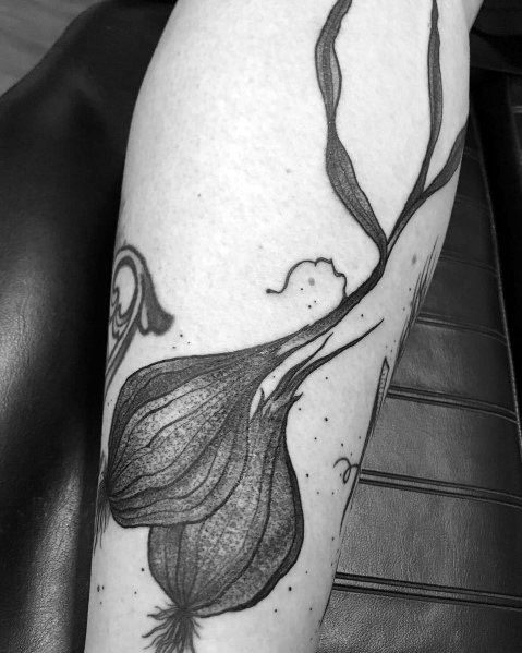 Garlic Tattoo Designs For Gentlemen