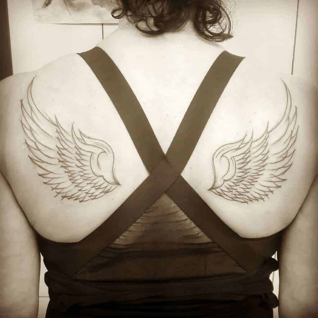 geometric-angel-wing-tattoo-kdlostcontrol