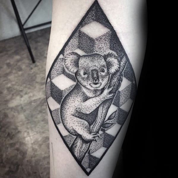 Татуировки коалы, символизирующие связь с матерью-землей