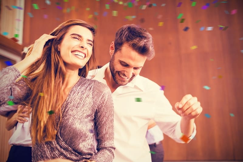 go dancing date to experience this winter