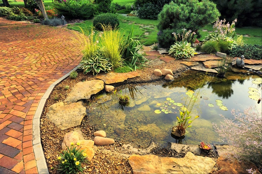 water feature with flagstone design