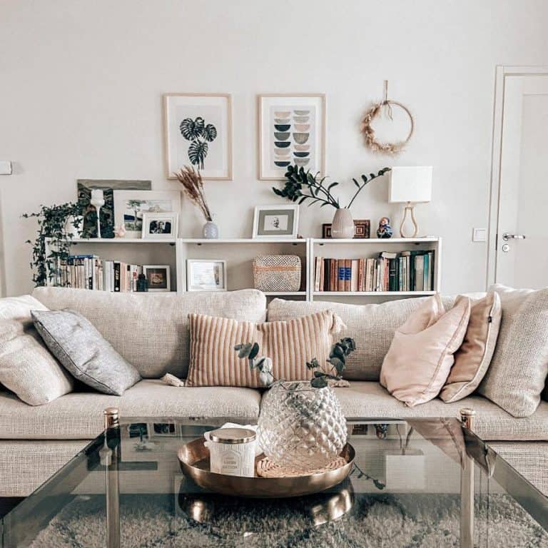 81 White Living Room Ideas to Create a Timeless Ambiance