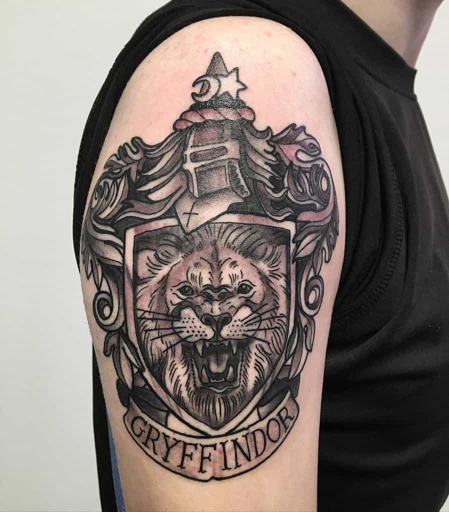 gryffindor-harry-potter-tattoo-boomiebones-hogwarts-and-the-houses-2