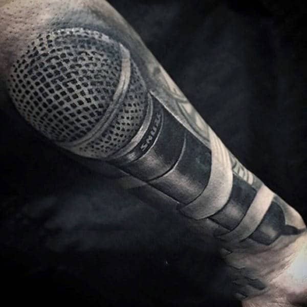Mic tattoo | Microphone tattoo, Minimalist drawing, Music tattoos