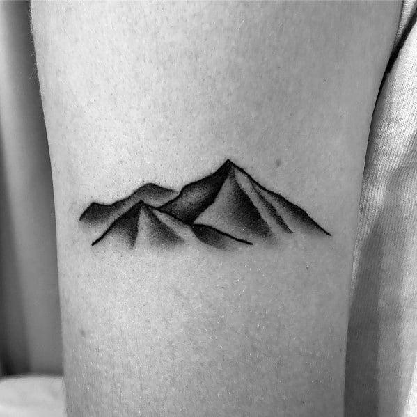 Guys Cool Minimalist Mountain Tattoo Ideas