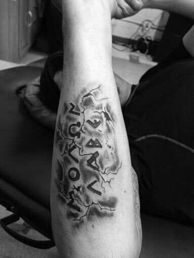Guys Cracked Stone Molon Labe Tattoo On Outer Forearm