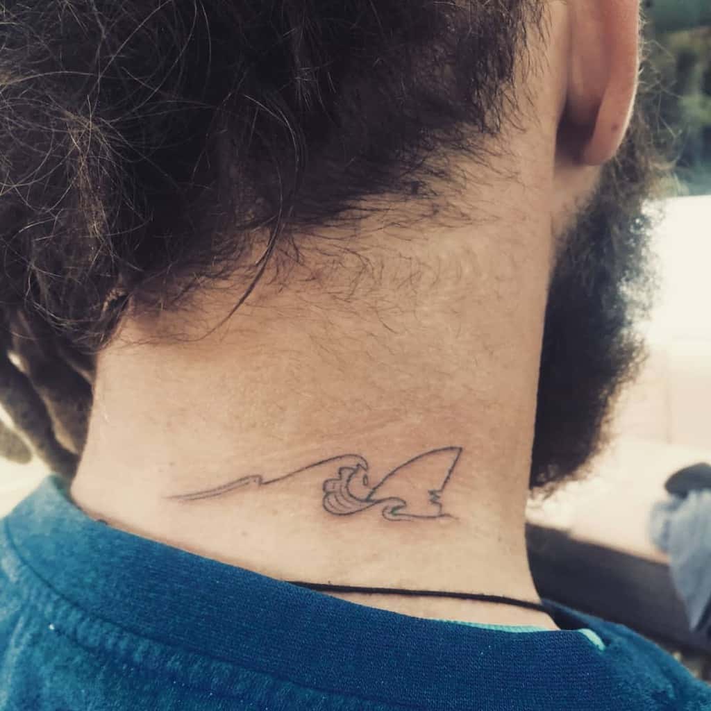 handpoke-shark-dot-ocean-tattoo-kopandreika
